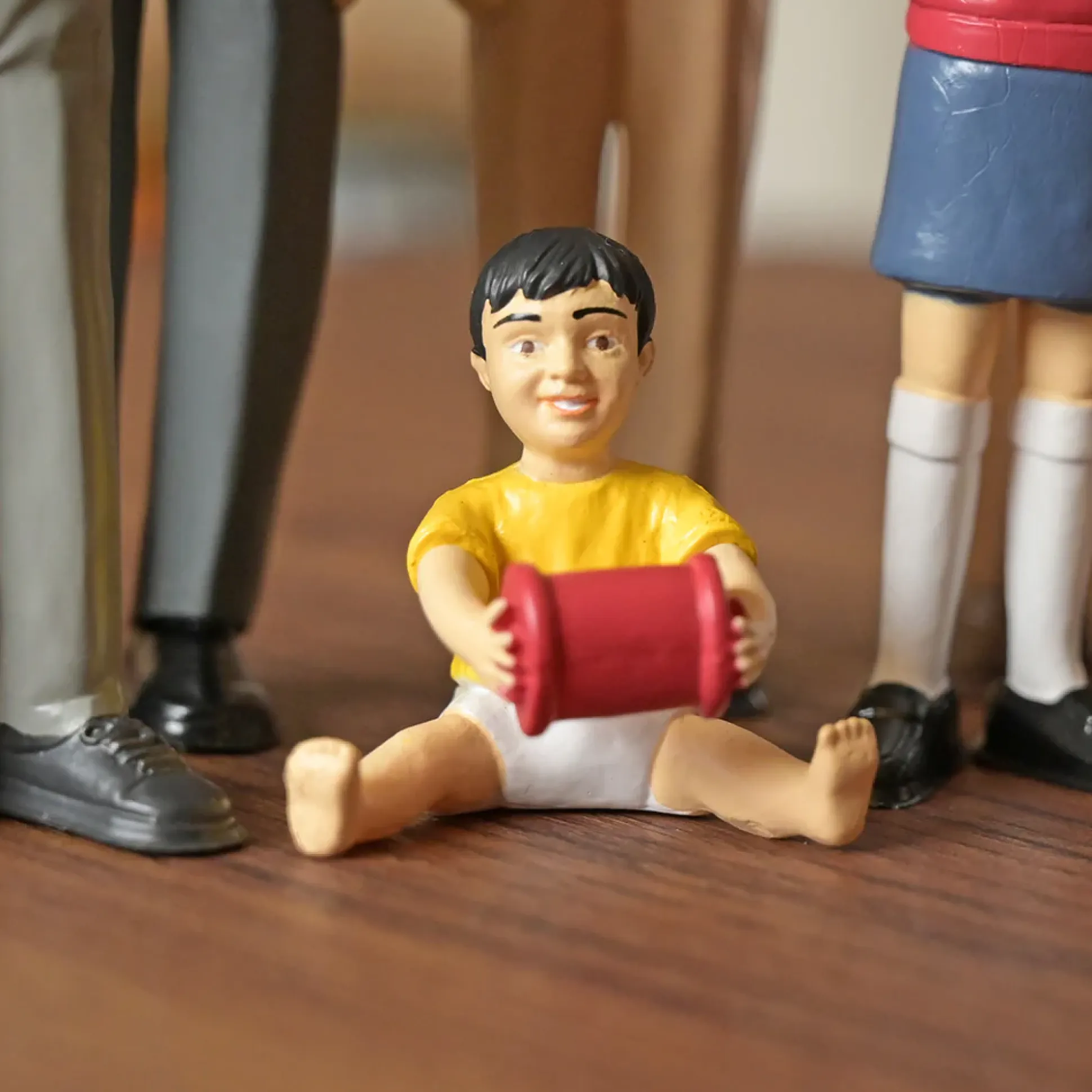 Asian Pretend Play Vinyl Family Figurines | 8 Piece Set