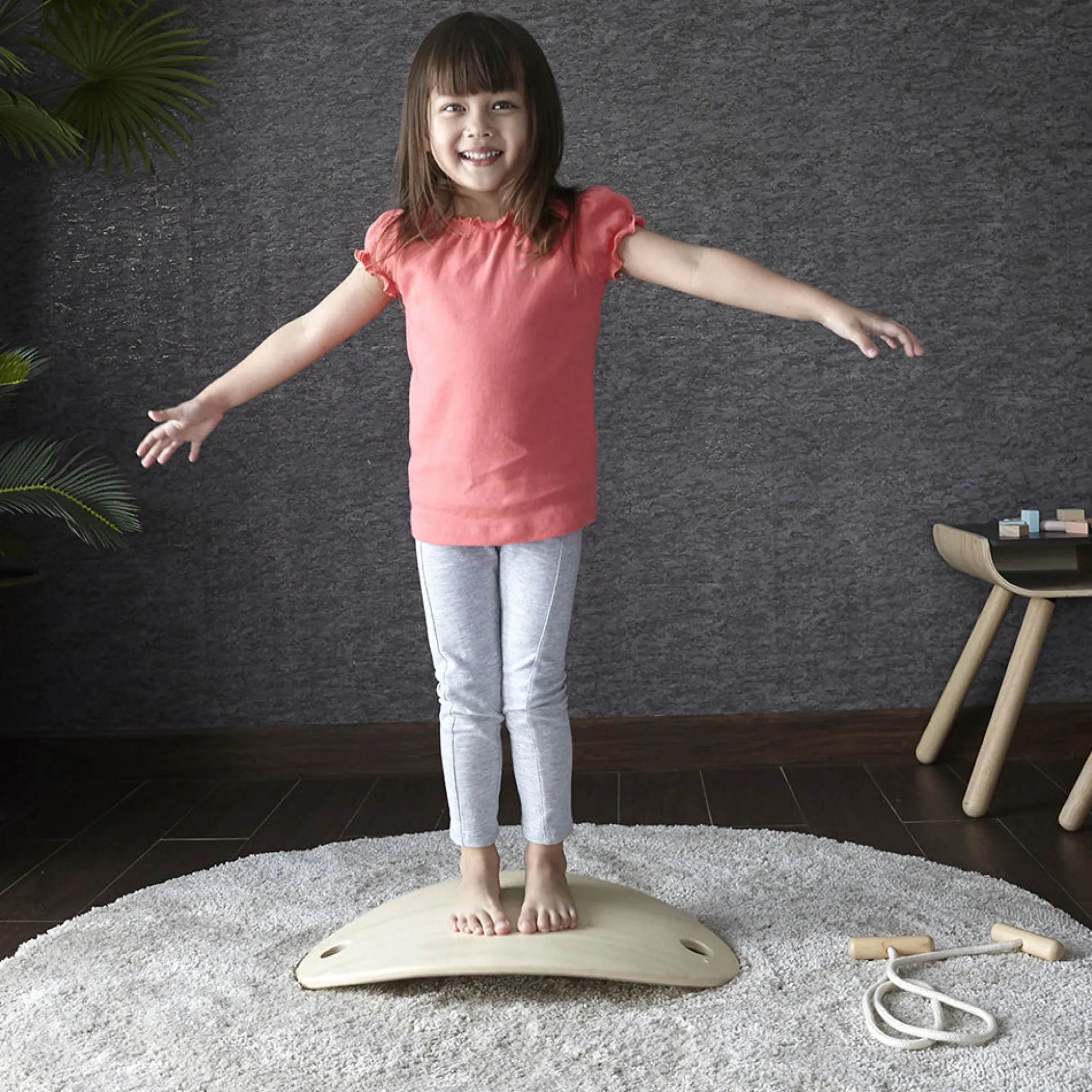 Eco-Friendly Curved Balance Board