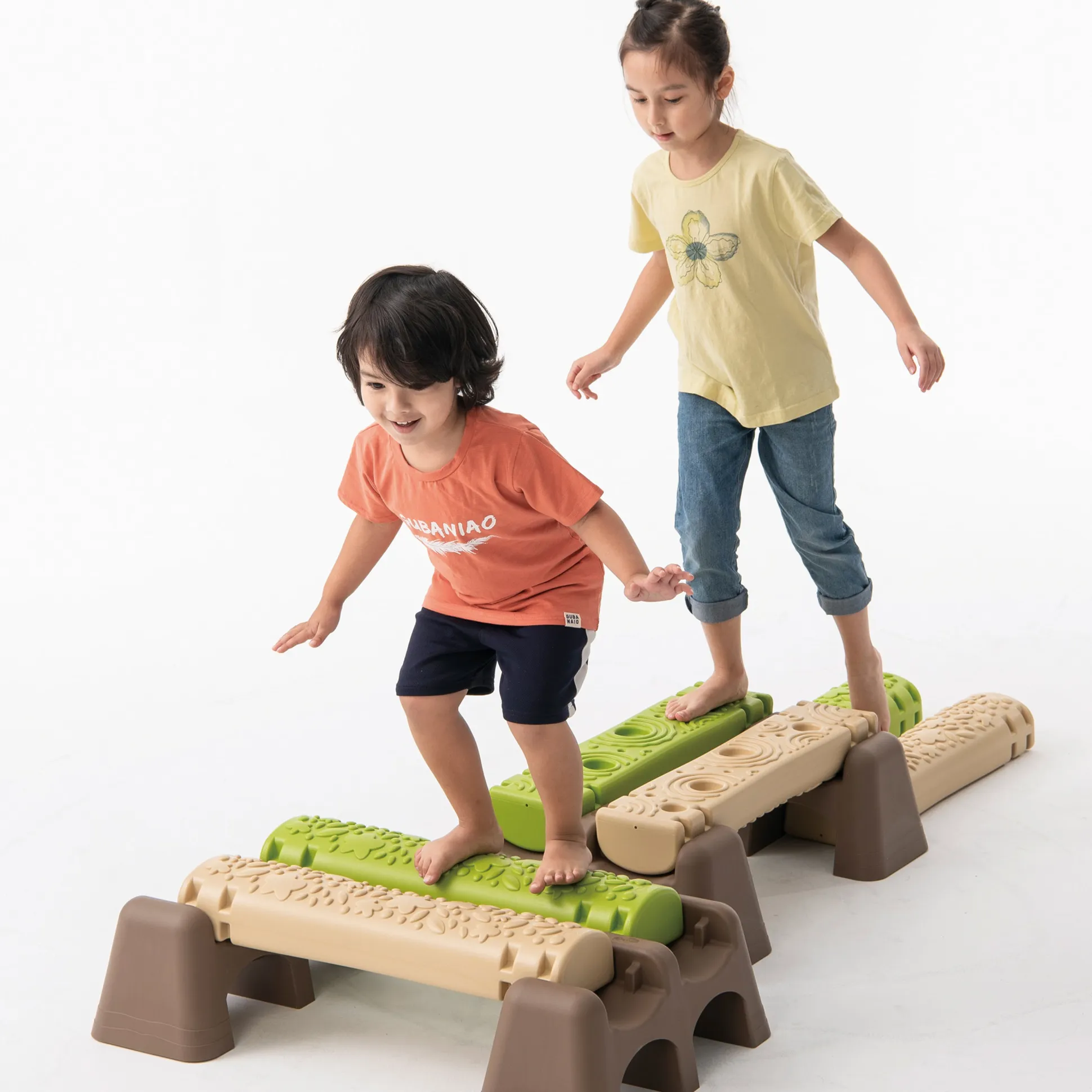 Jungle Trail Balance Logs & Bases | Gross Motor Balance Path Set with Textured Logs & Sturdy Stepping Bases