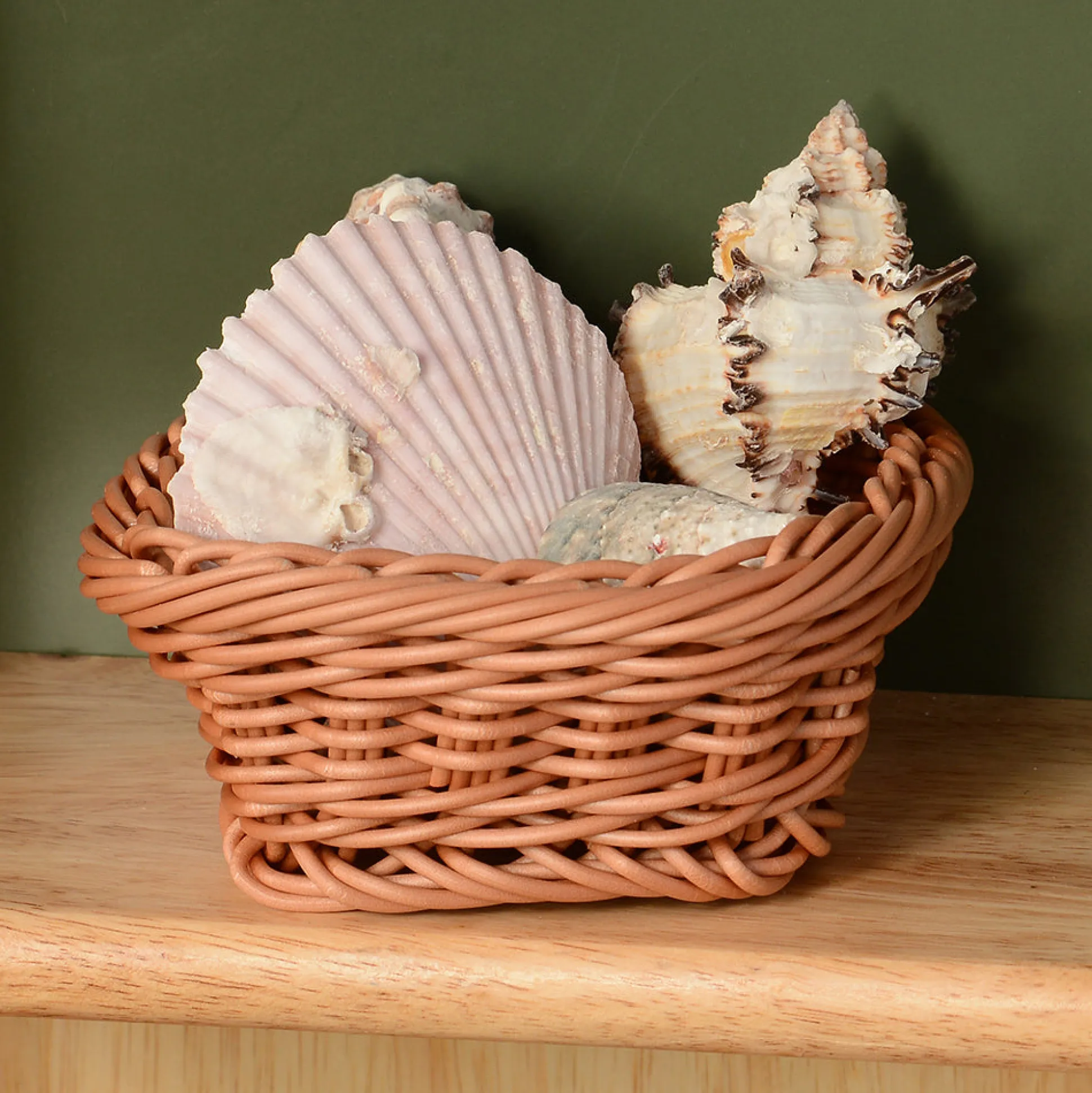 5" Mini Plastic Wicker Baskets - Set of 6