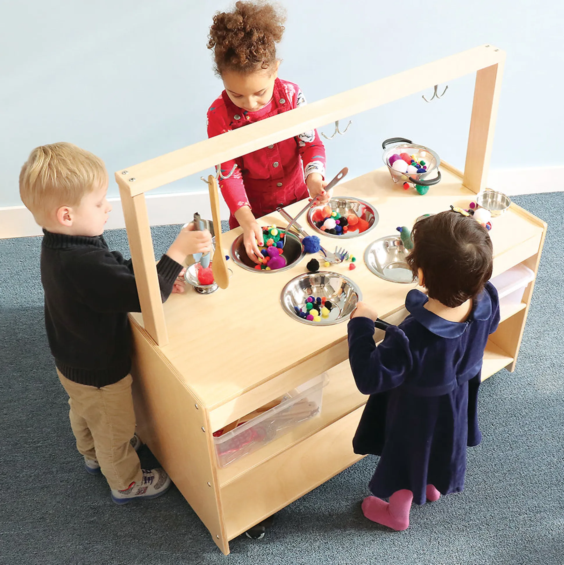 Mobile Sensory Play Station