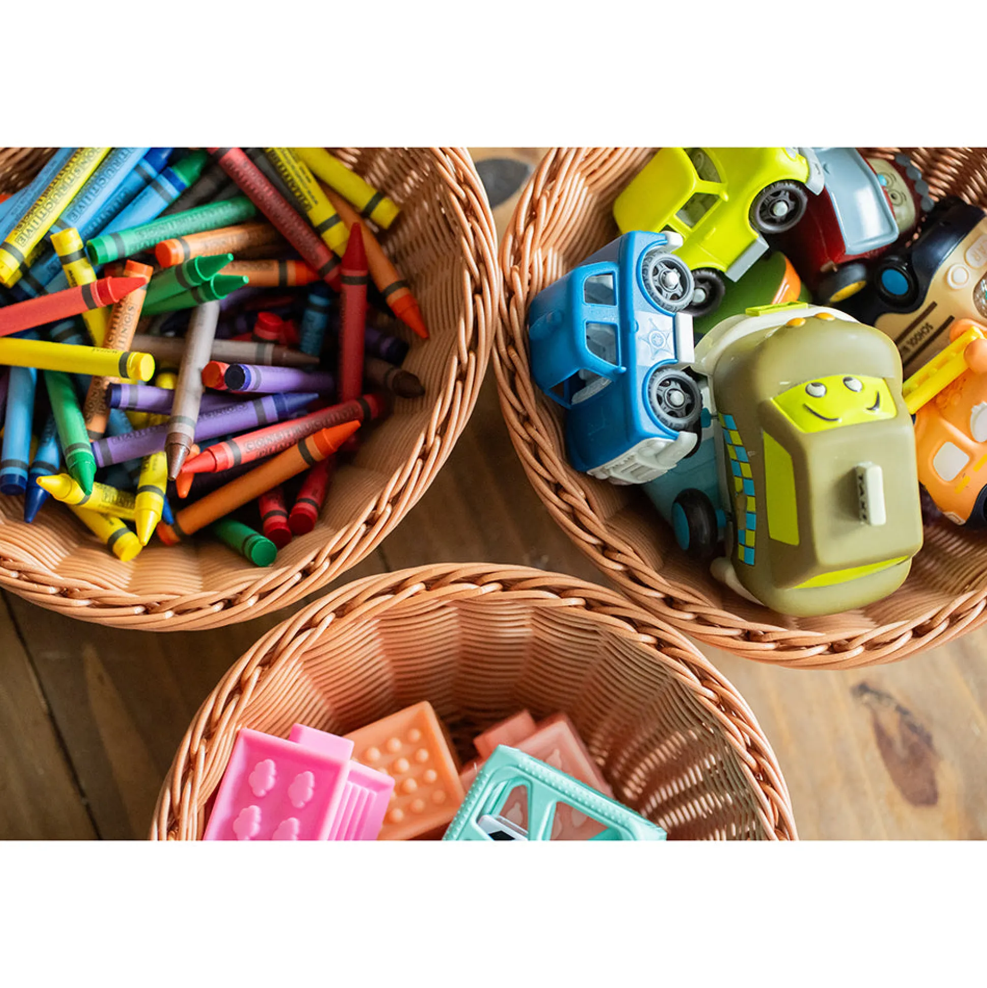 Plastic Wicker Round Baskets - Set of 3
