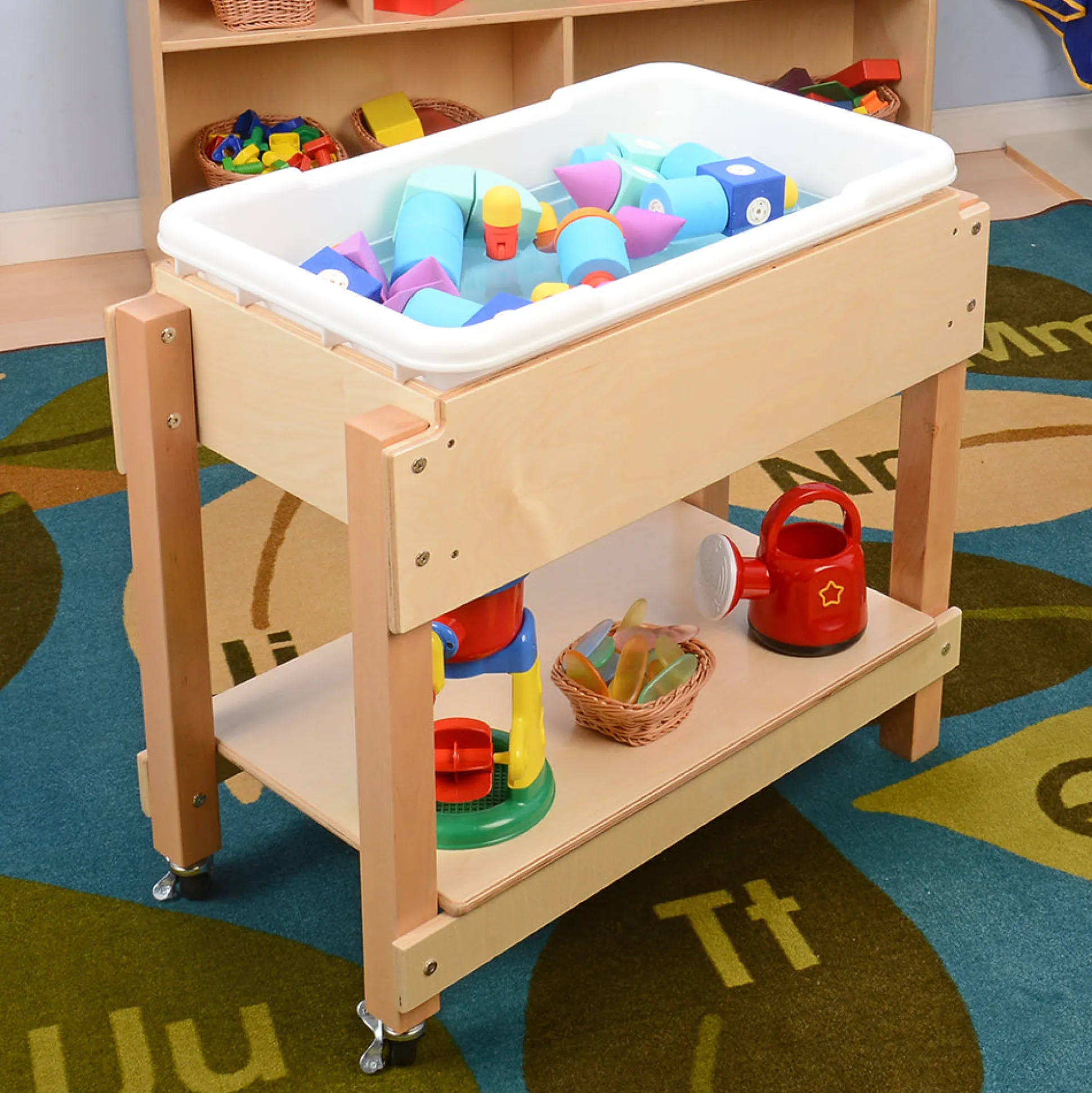 Sensory Table with Lid