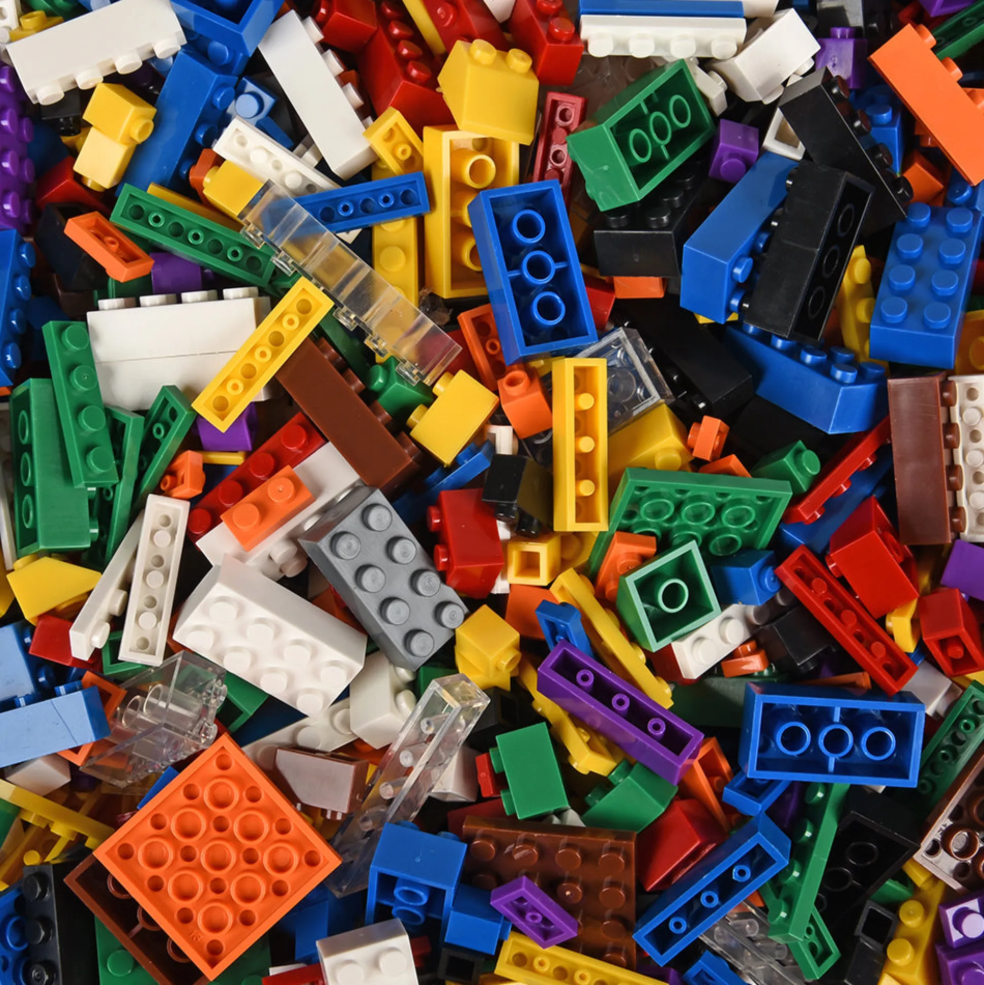 Standard Interlocking Building Bricks