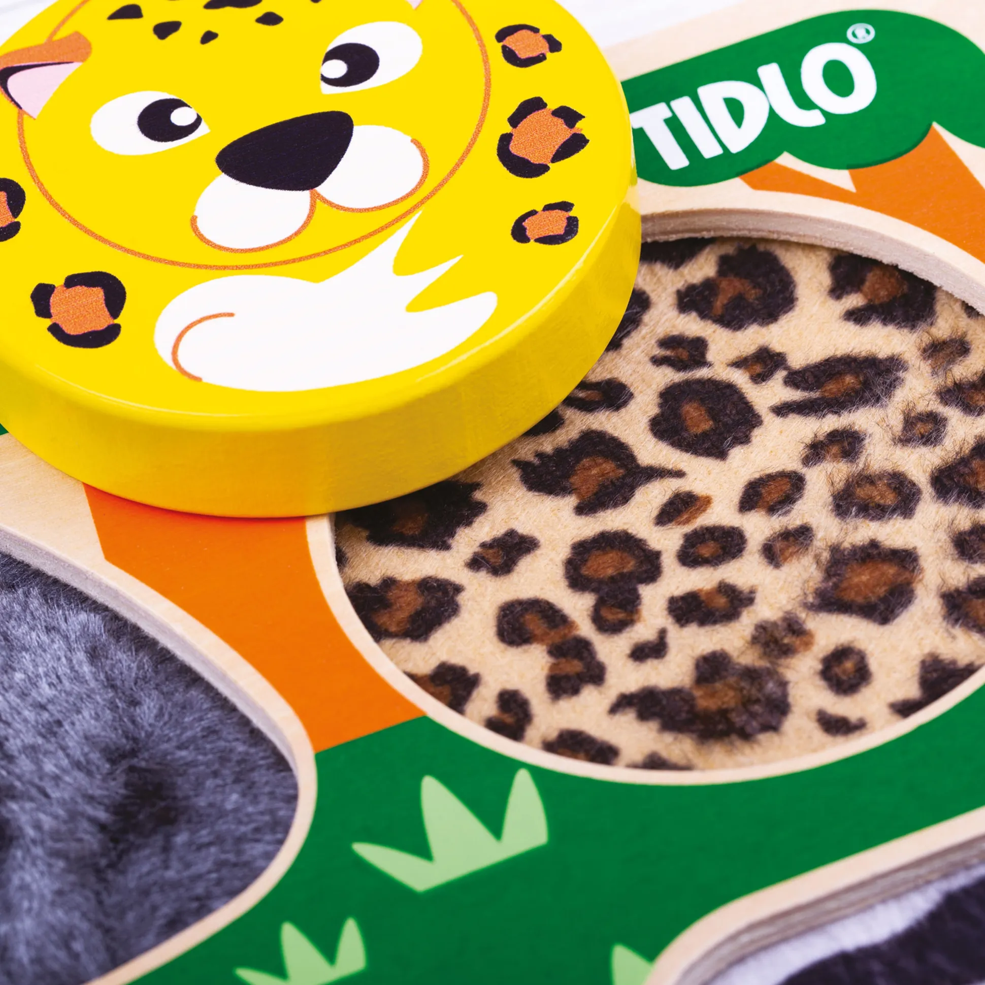 Touch and Feel Puzzle Set | Wooden Sensory Farm & Safari Animal Puzzles with Textured Pieces