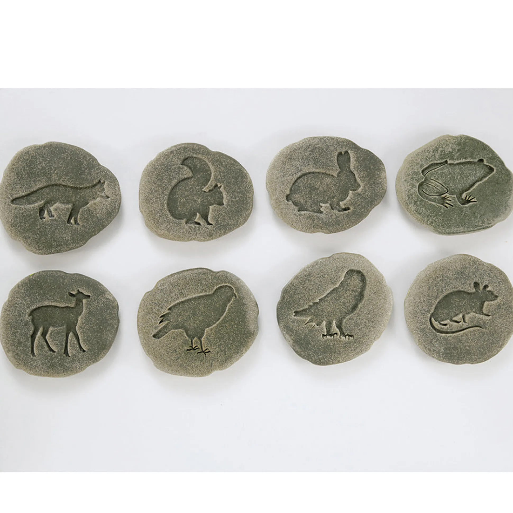Yellow Door® Let's Investigate Woodland Footprints Double-Sided Animal Stones